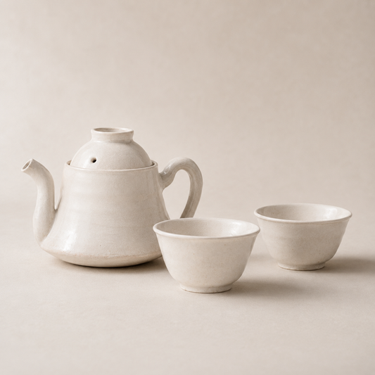 White Stillness Tea Set