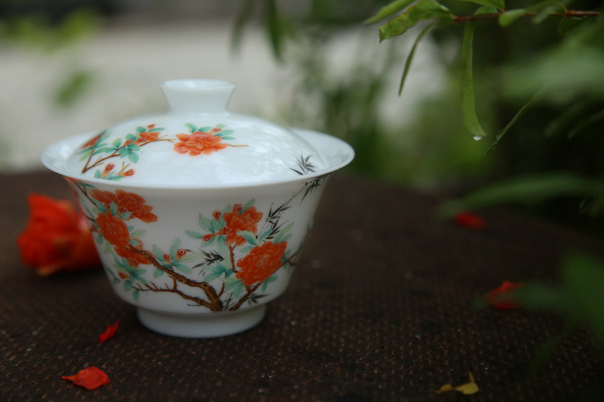 Vermilion Blossom Hand-Painted Gaiwan